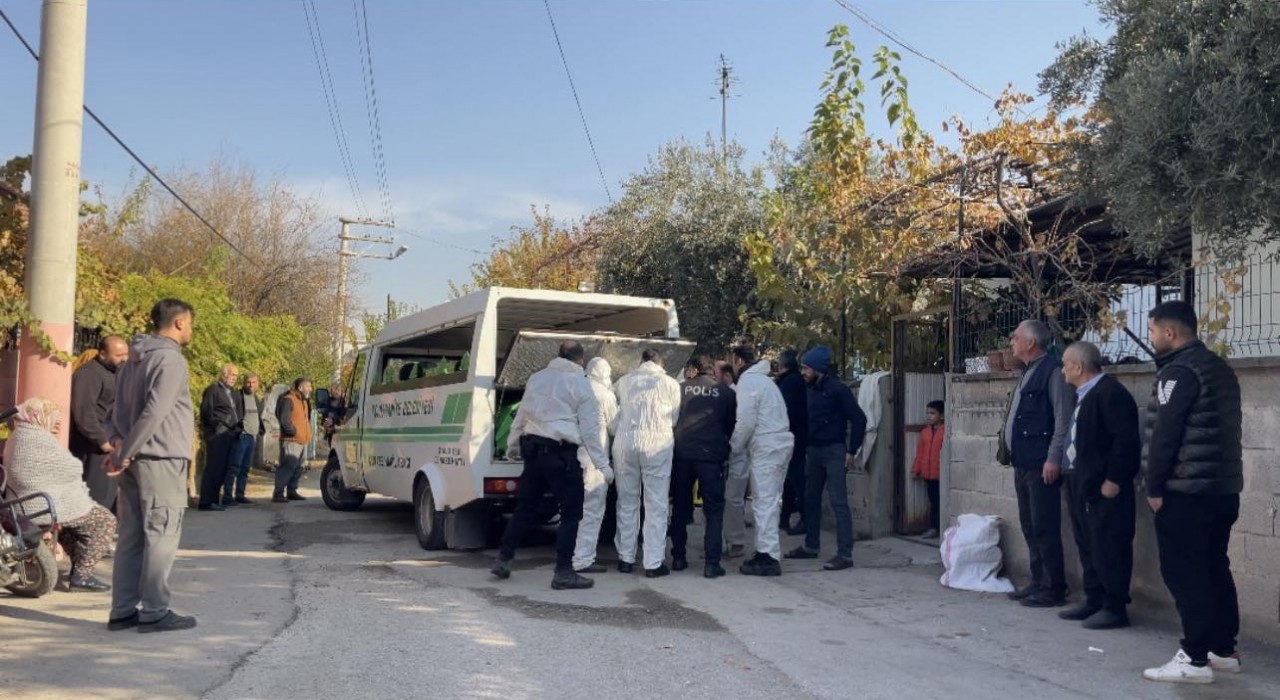 Osmaniye’de Müstakil Ev Yangını: Kerem Akoluk ve Köpeği Hayatını Kaybetti