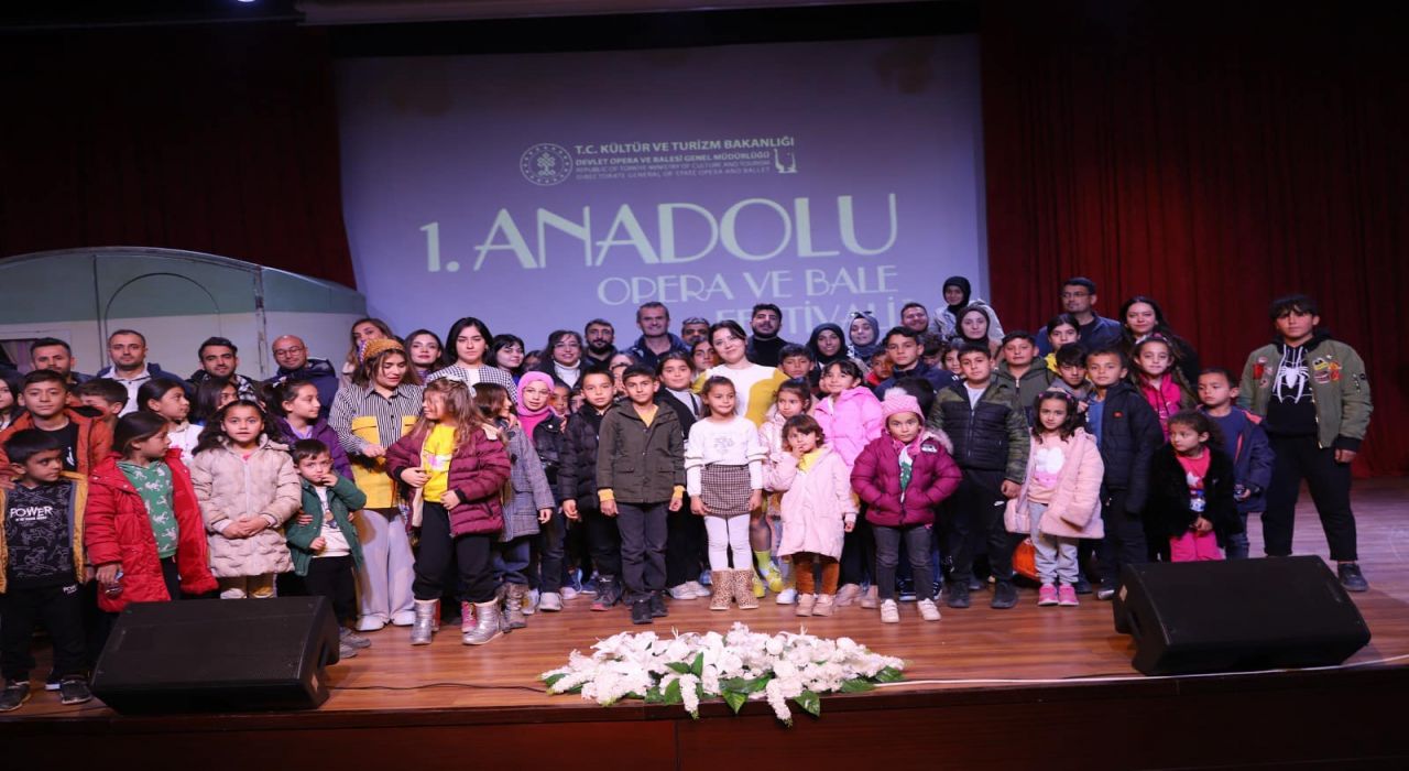 "Yüreğimizin Işığı Çocuklarımız" Anadolu Opera ve Bale Festivali’nde