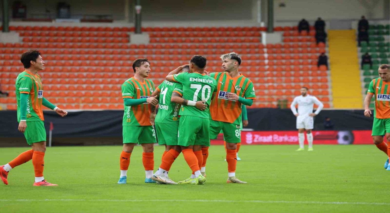 Ziraat Türkiye Kupası: Alanyaspor: 4 - Fethiyespor: 1