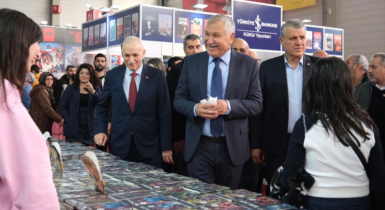 17. Çukurova Kitap Fuarı Kapılarını Açtı