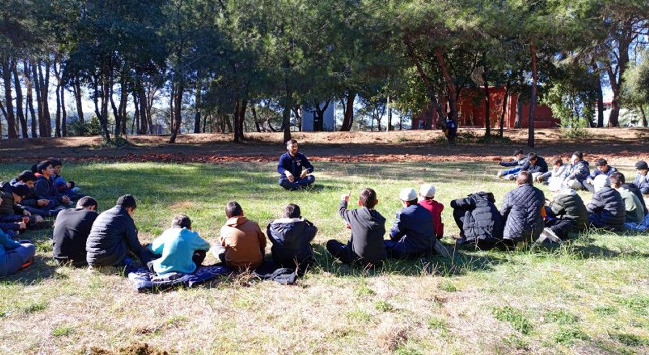 200 Hafız Öğrenci, İzcilik Kampında Bir Araya Geldi