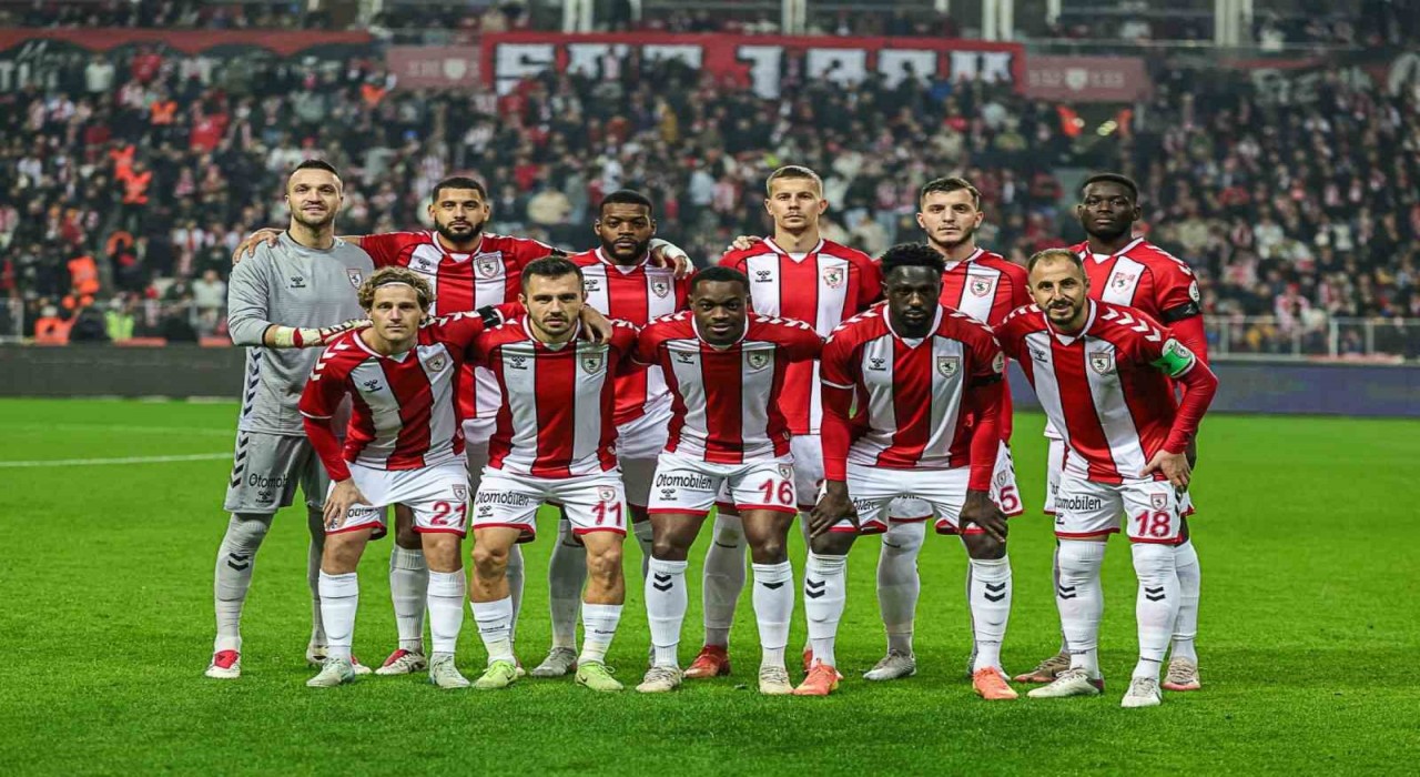 40 puana ulaşan lig 3.sü Samsunsporda 2 gün izin