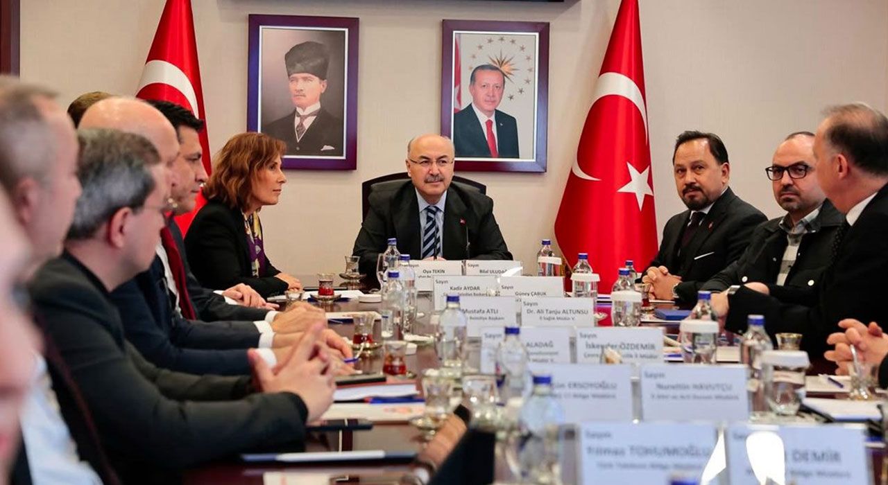 Adana’da Sağlık Yatırımları için Önemli Toplantı