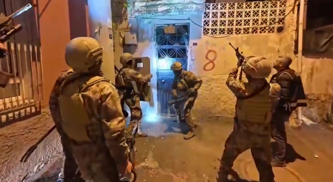 Adana’da Silah Kaçakçılarına Şafak Operasyonu
