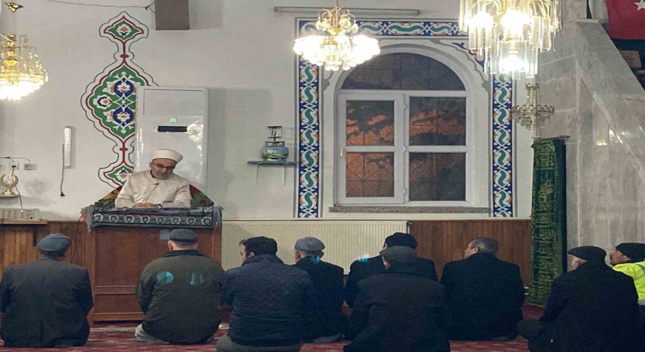 Afyonkarahisarda yatsı namazı buluşmaları sürüyor