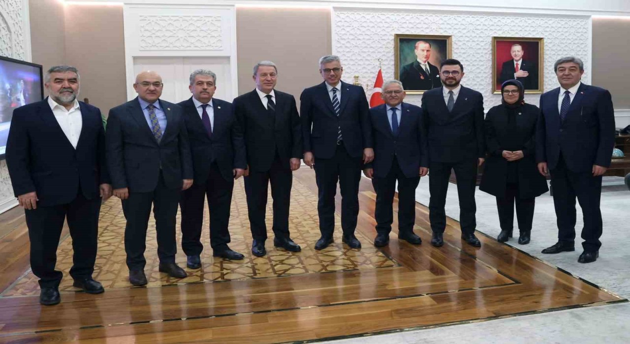 AK Parti heyetinden, Sağlık Bakanı Memişğluna ziyaret
