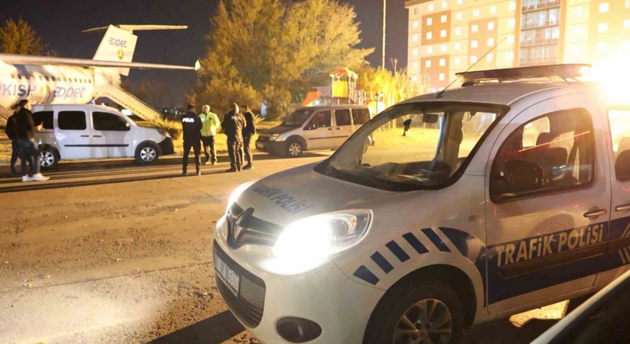 Aksarayda kız öğrenci yurtları abluka altında