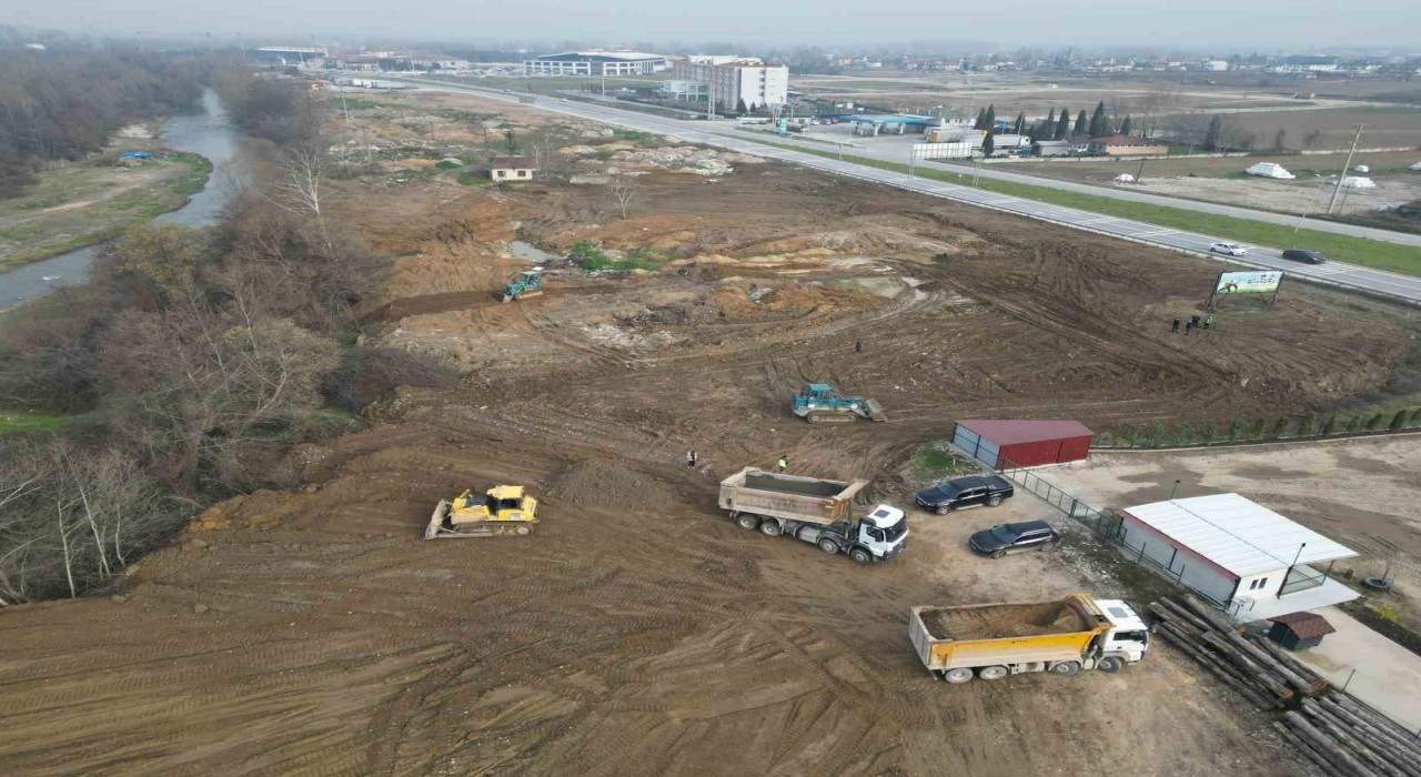 Akyazı Kızılelma Millet Bahçesinde çalışmalar başladı