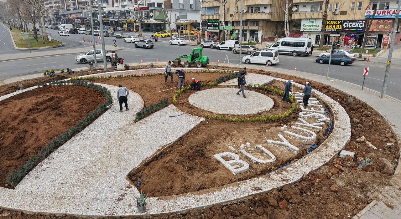 Alparslan Türkeş Bulvarı’ndaki Kavşak Yenileniyor