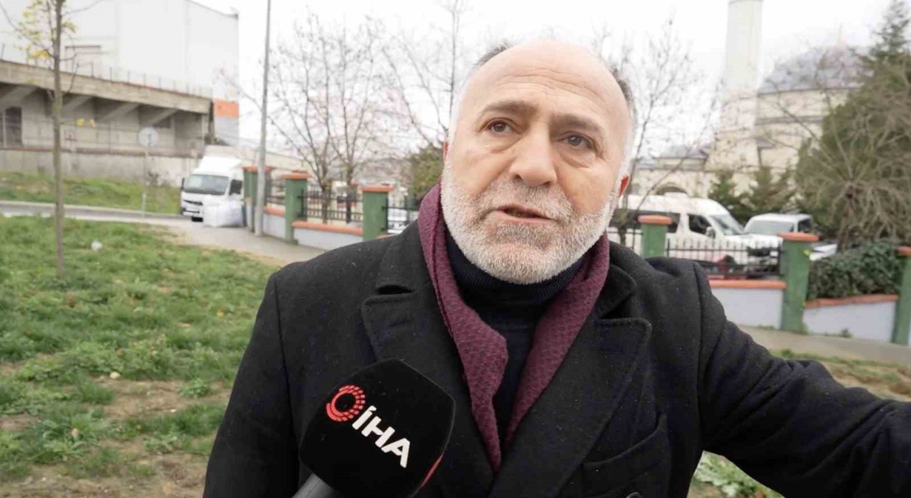Arnavutköyde yaşlı adama, servis minibüsü çarptı