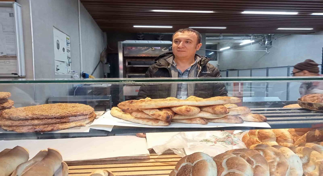 Askıda ekmek kampanyası yaşamaya devam ediyor