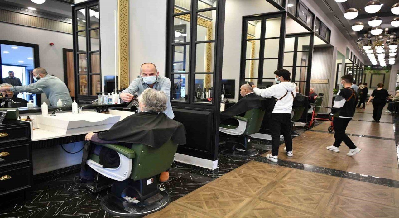Beylikdüzünde huzurevi sakinlerine özel kuaför ve bakım hizmeti