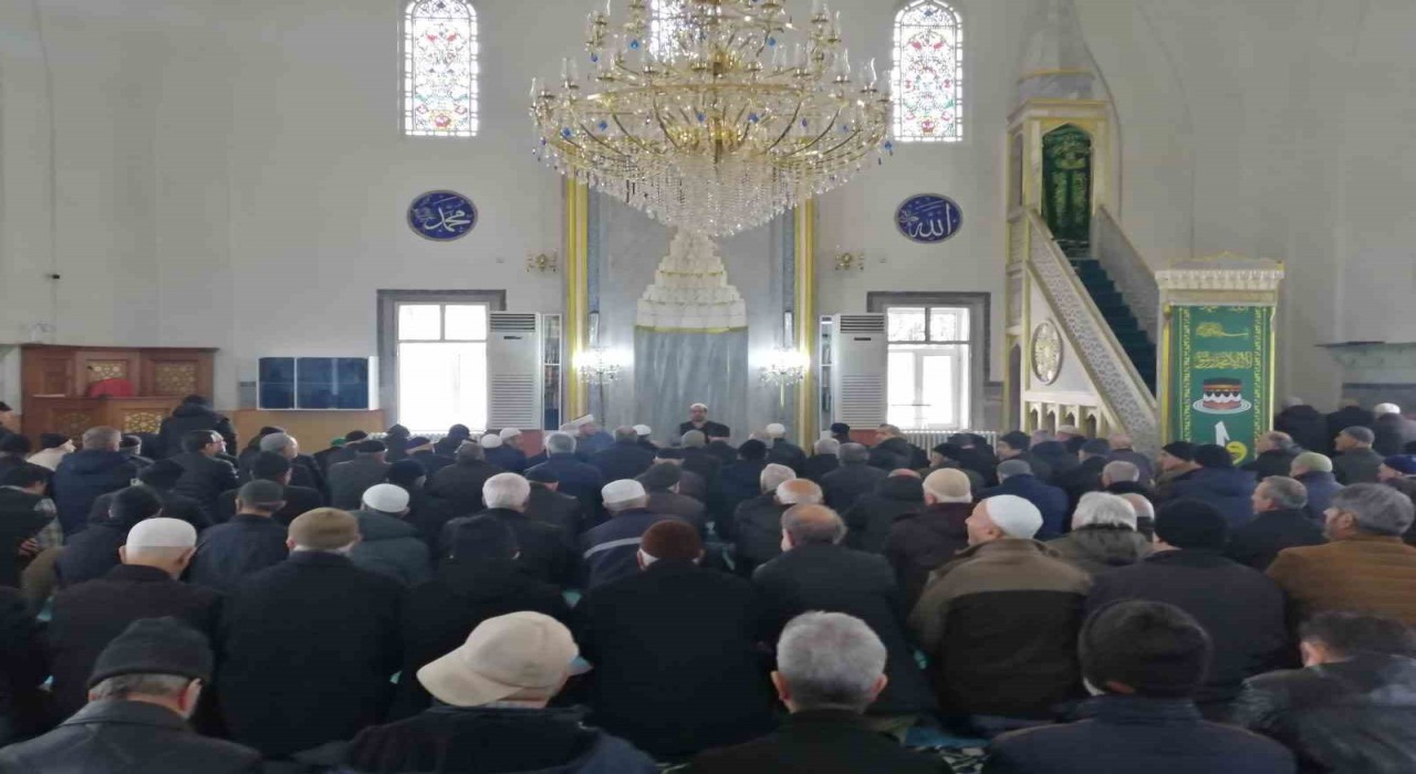 Bilecikliler şehitler ve vefat edenler için Mevlit-i Şerif ve Kuran-ı Kerim okuttular