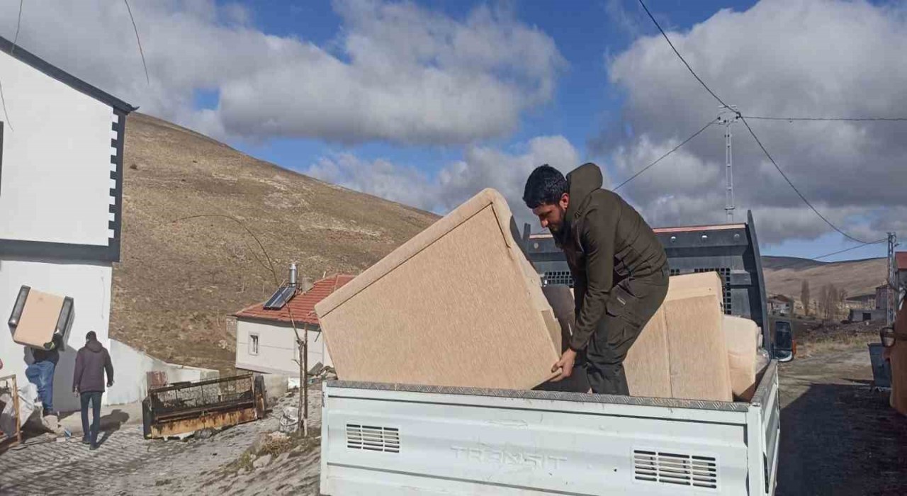 Bünyan Belediyesinden yangında mağdur olan aileye destek