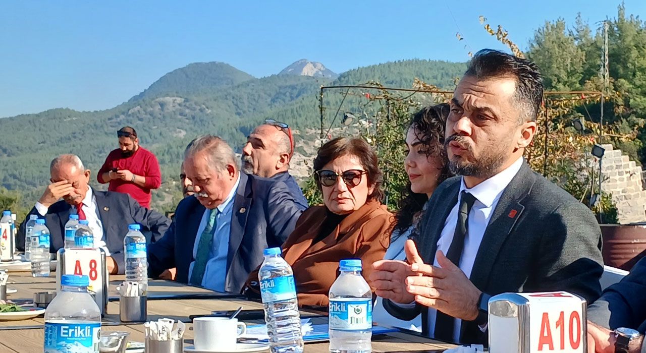 Yavuzer: "Bu Fahiş Zammı Halkımızın Vicdanına Havale Ediyoruz"