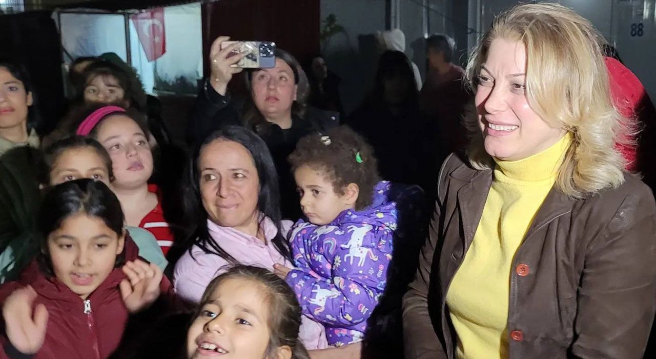 CHP’li Kaya, Depremzedeleri Yalnız Bırakmadı