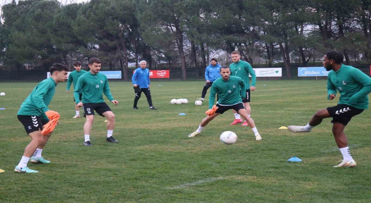 Cumhur Genç: Hiçbir zaman küme düşme gibi derdimiz olmadı, hedefimiz play-off