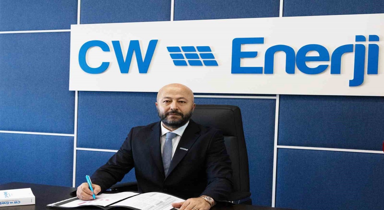 CW Enerjiden 7.5 milyon dolarlık panel satışı