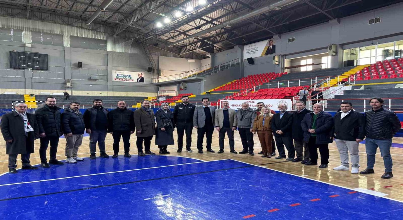 Denizlide Cumhurbaşkanı Erdoğanın katılacağı kongrenin hazırlıkları başladı