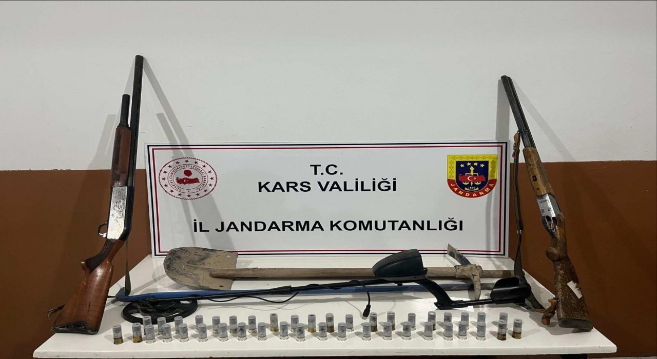 Digorda defineciler suçüstü yakalandı