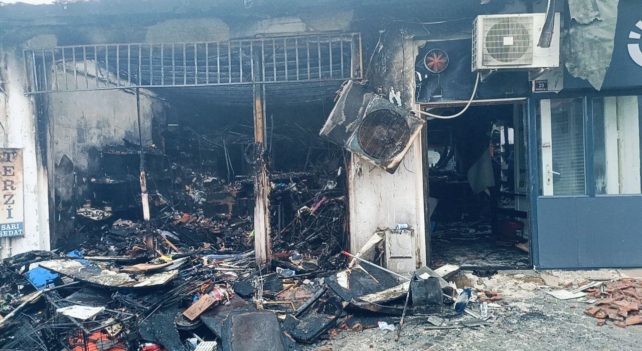 Edirnedeki yangının boyutu gün ağarınca ortaya çıktı
