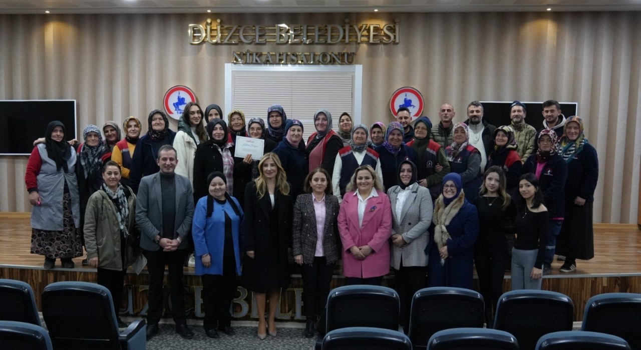 Evlilik okulu eğitimleri sürüyor