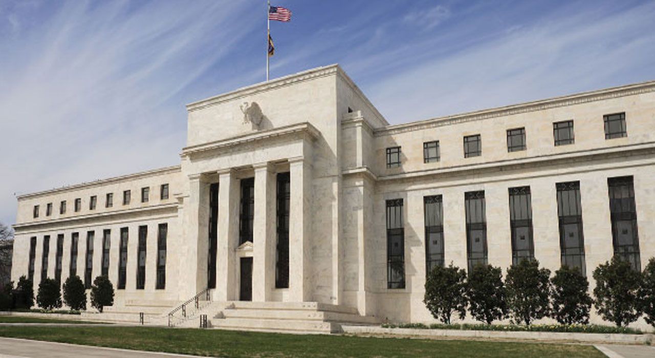 Fed Kararı Öncesi Piyasalarda Bekleyiş Sürüyor