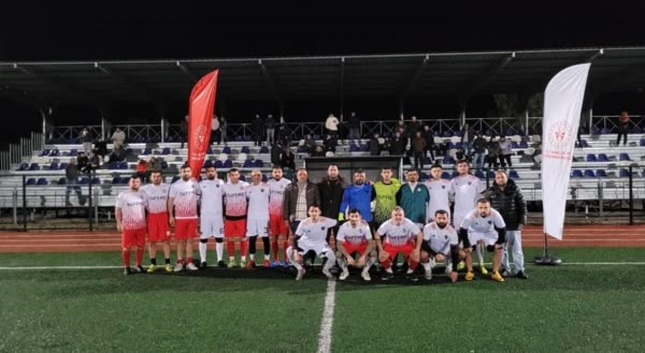 Futbolun coşkusu Muğlada başladı Mahalleler kıyasıya yarışıyor