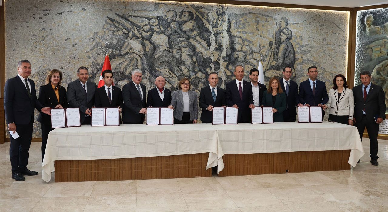 Gaziantep’te Tarıma Yönelik Meslek Lisesi İçin İmzalar Atıldı
