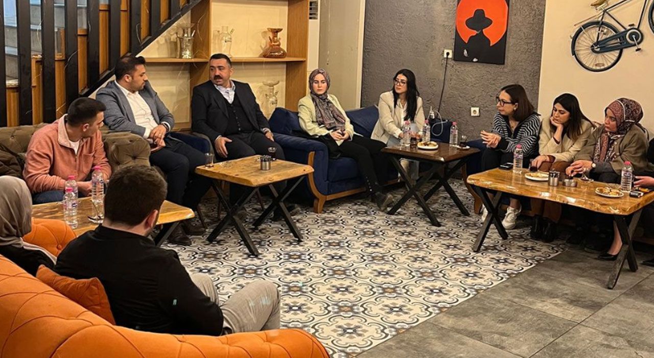 Genç Avukatlar Meclisi, Baro Başkanı Şefik Akın ile Buluştu