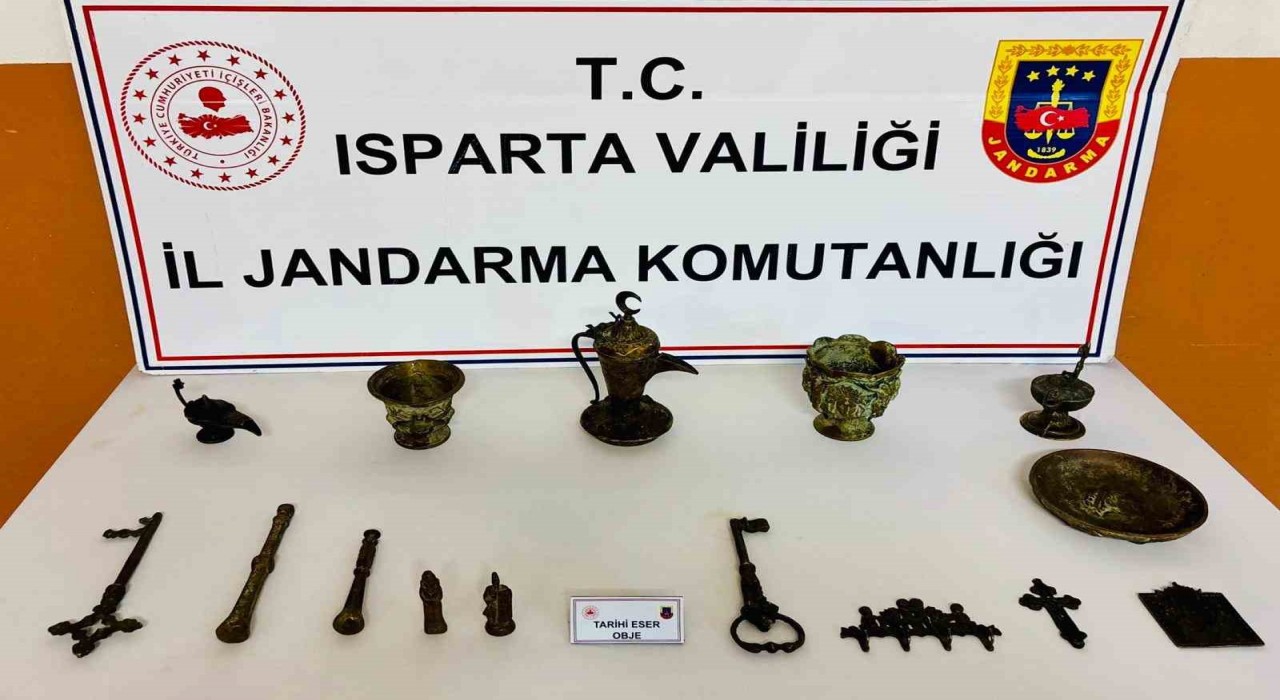Ispartada 15 tarihi eser ele geçirildi