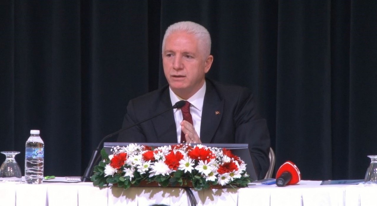 İstanbul Valisi Gül: “Ruhsatı ve Kültür Bakanlığından işletme belgesi olmayan otelleri kapatacağız”