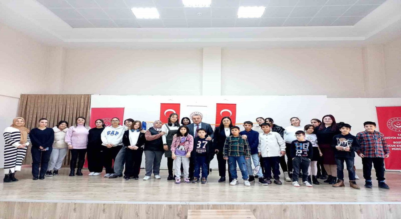 Kaymakam Öztürk çocuklarla birlikte etkinlik yaptı
