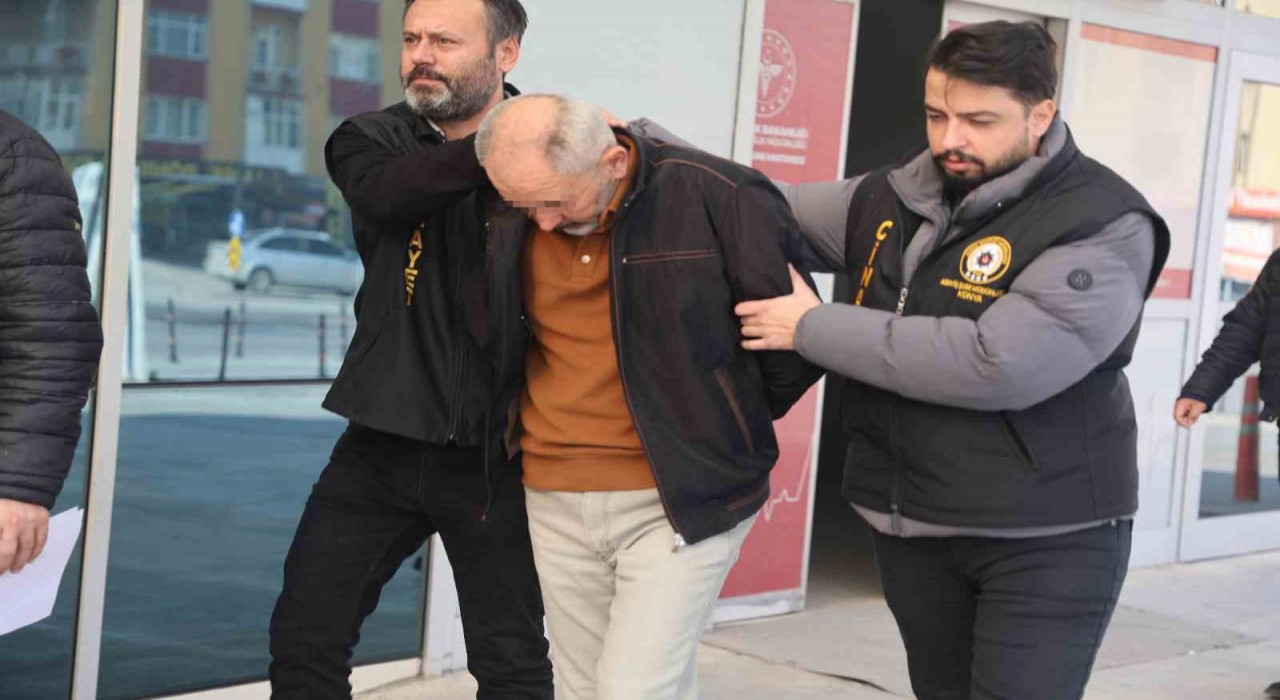 Konyada çöken binanın müteahhitti gözaltında