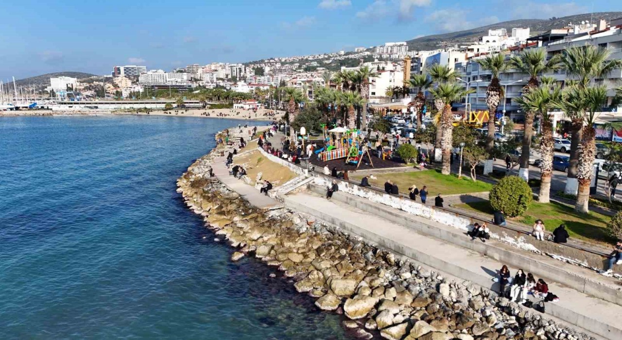 Kuşadasında ocak ayında bahar havası
