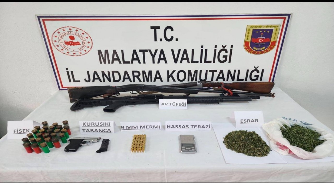 Malatyada uyuşturucu madde ve kaçak silah operasyonu