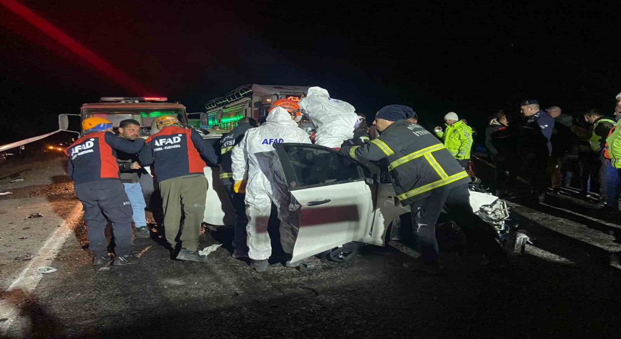 Niğde’de Korkunç Kaza: 2 Ölü, 1 Ağır Yaralı