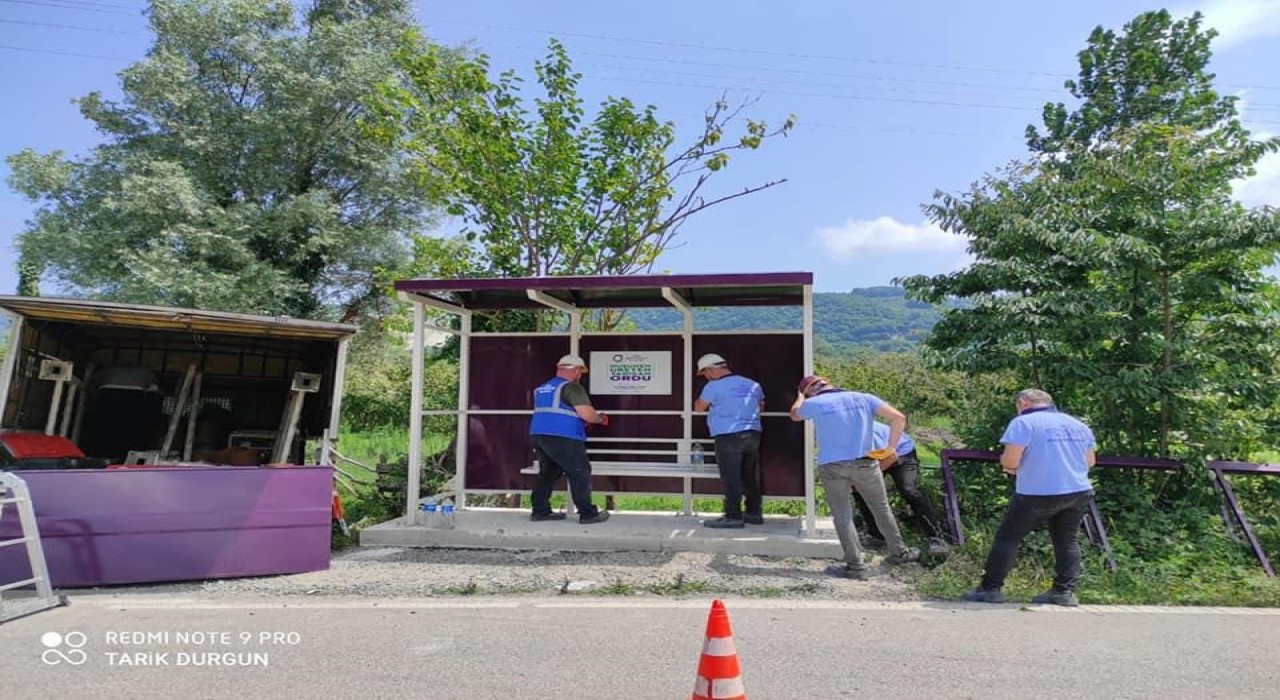 Orduda hükümlüler tarafından bin 500 adet durak üretildi