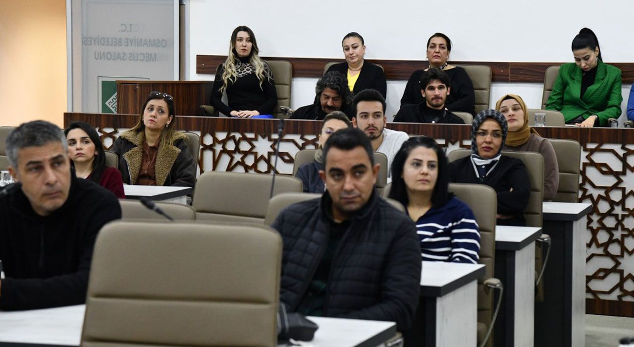 Osmaniye Belediyesi’nde “Vatandaş Odaklı Belediyecilik” Eğitimi Düzenlendi