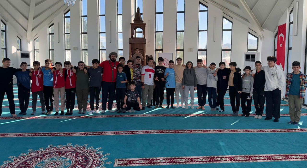 Osmaniye’de Hafız İzcilere Özel Doğa Kampı Düzenlendi
