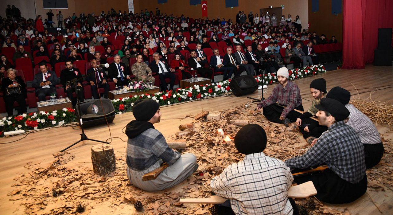 Rahime Hatun’u Anlatan Tiyatro Oyununa Büyük İlgi