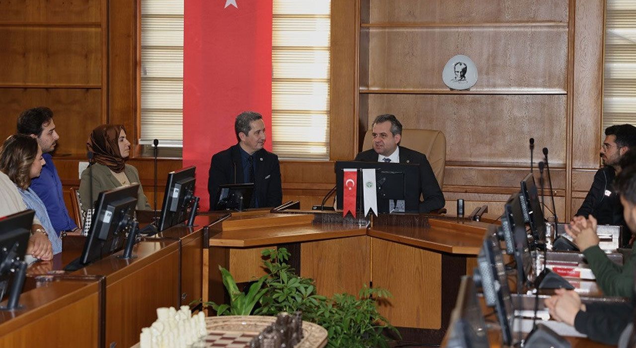 Rektör Beriş, Öğrenci Kulüpleriyle Bir Araya Geldi