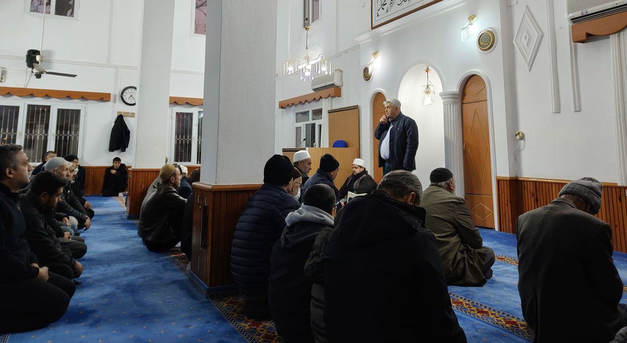 Sabah Namazı Buluşması Gül Camii'nde Gerçekleştirildi