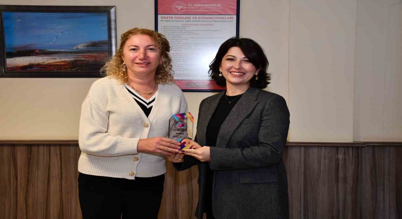 Sağlıkçılar masa tenisinde buluştu
