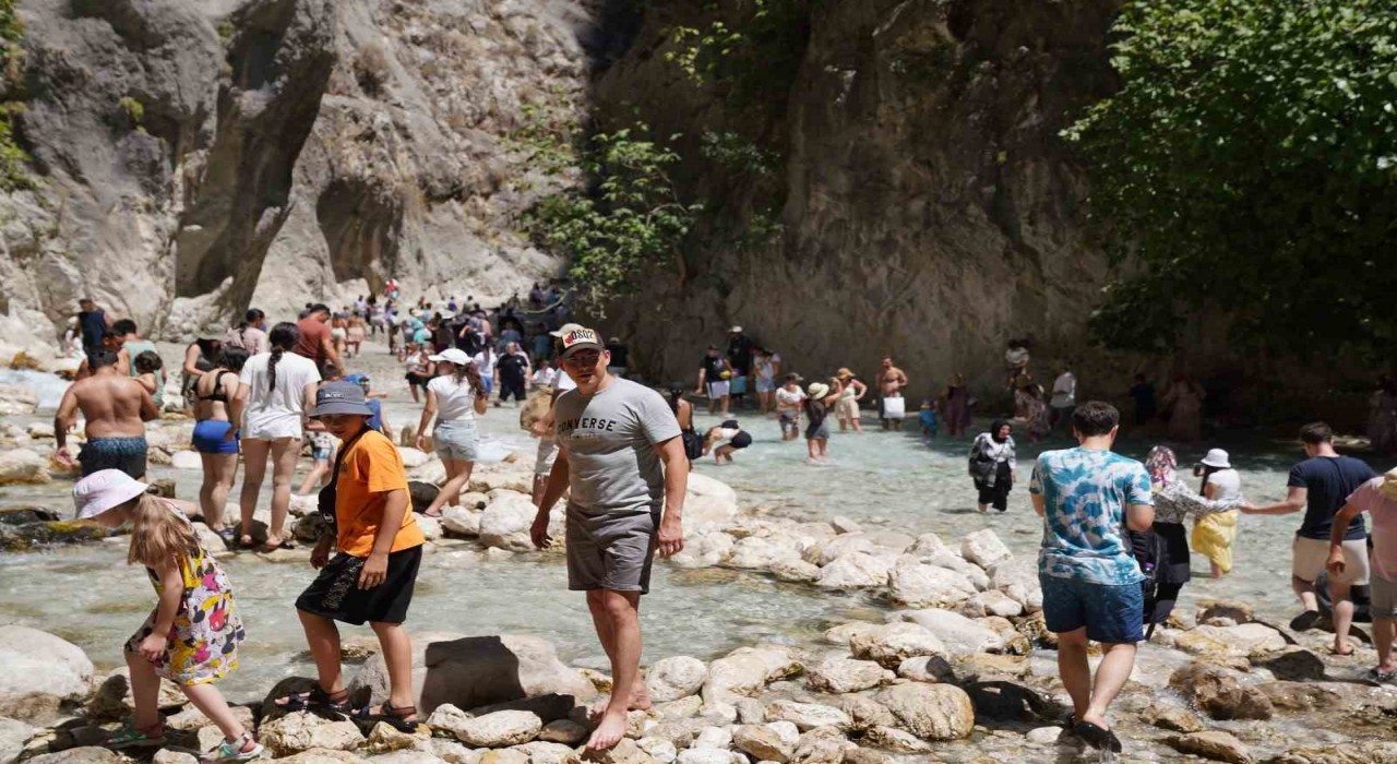 Saklıkent Kanyonunu 590 bin kişi ziyaret etti