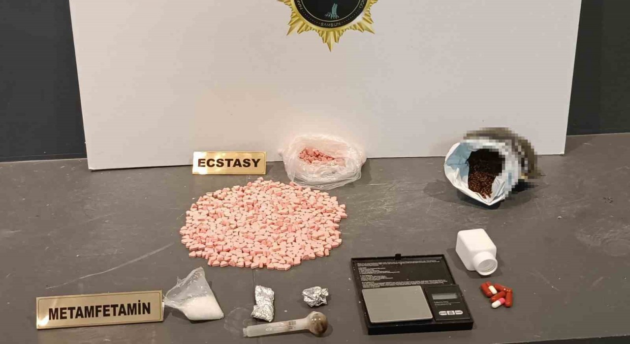 Samsunda 860 adet extacy ele geçirildi: 1 gözaltı