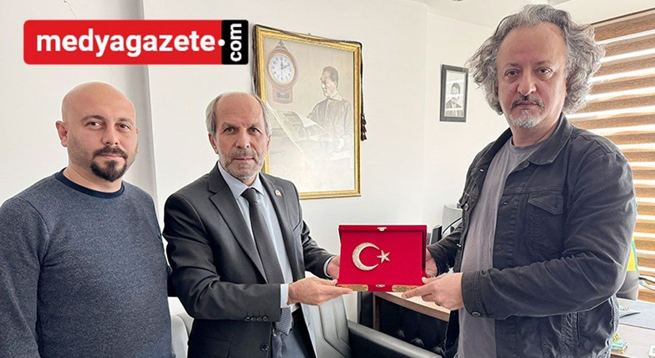 Seçim Zaferinin Mimarı Gazetecilere Özel Teşekkür