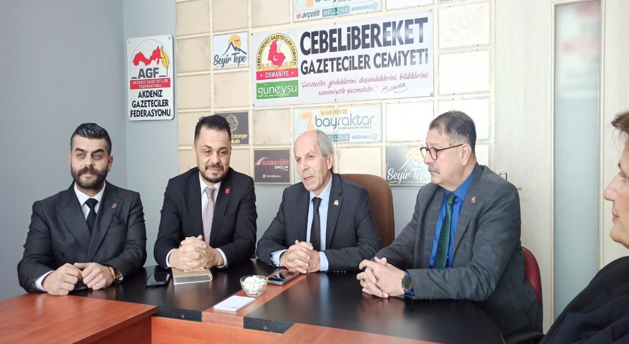 Siyasi Parti Temsilcileri Gazeteciler Günü'nde CGC'yi Ziyaret Etti