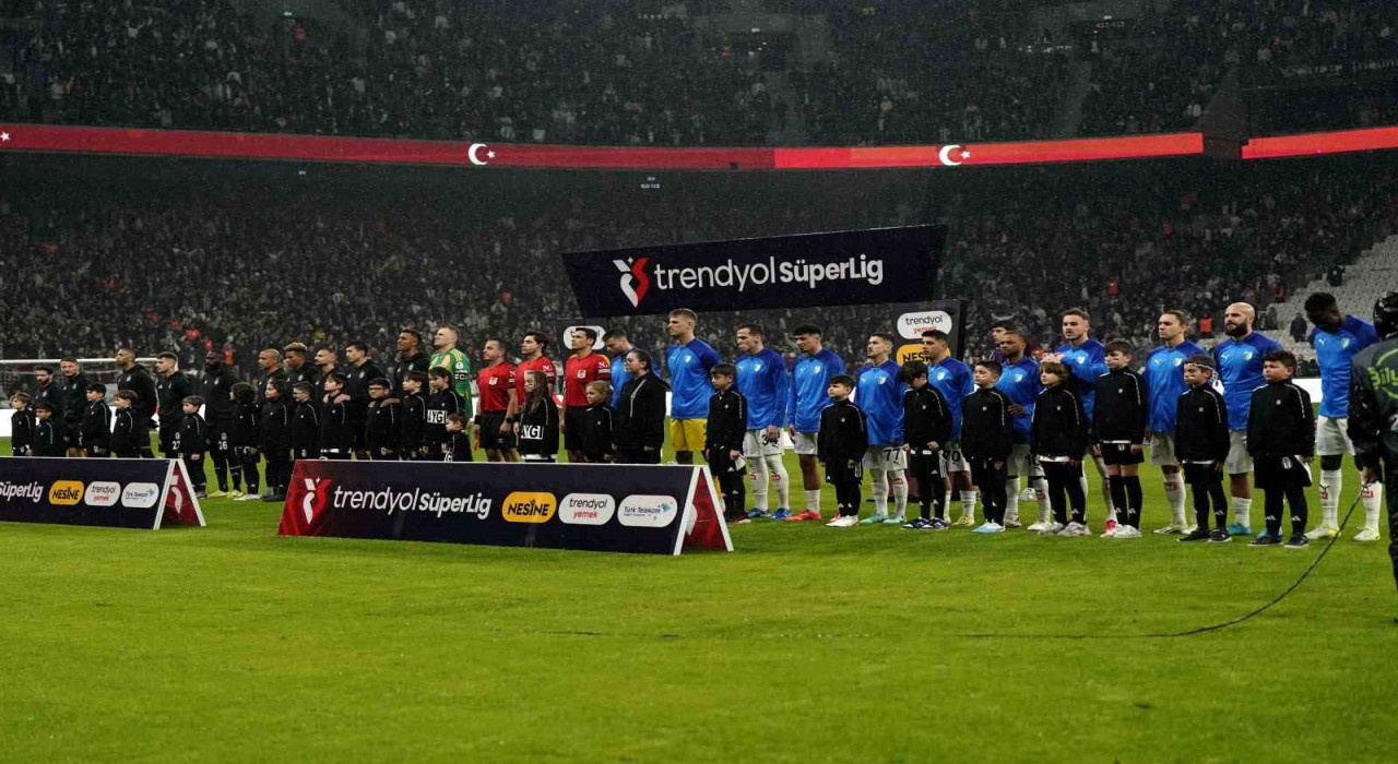 Trendyol Süper Lig: Beşiktaş: 0 - Bodrum FK: 0 (Maç devam ediyor)