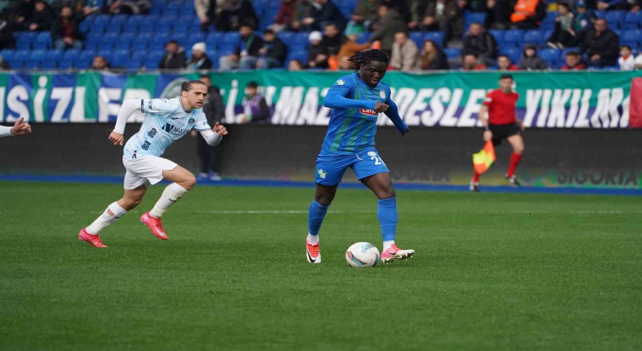 Trendyol Süper Lig: Çaykur Rizespor: 3 - Adana Demirspor: 2 (Maç sonucu)